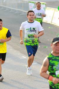 BIB: 725
                            <button type="button" onclick="openModal(3534722)" class="btn btn-primary btn-sm float-right btn-popup" data-toggle="modal" data-target=".modal-high-quality">
                        <i class="fas fa-shopping-cart"></i> Add to Cart
                    </button>
                                            <button type="button" onclick="isThisMe(3534722, true)" class="btn btn-success btn-sm float-right btn-popup btn-isme hidden" data-toggle="tooltip" data-placement="bottom" title="นี่คือรูปของคุณใช่ไหม คลิกที่นี่เพื่อเอาเข้าอัลบั้ม">
                        <i class="fas fa-plus"></i> Add to album
                    </button>
                    <button type="button" onclick="isThisMe(3534722, false)" class="btn btn-warning btn-sm float-right btn-popup btn-isnotme hidden">
                        <i class="fas fa-ban"></i> Remove from album
                    </button>